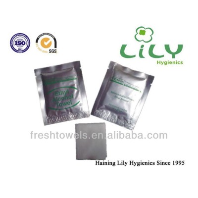 Antiseptic alcoholwet tissue for Convenient to disinfect travel single pack