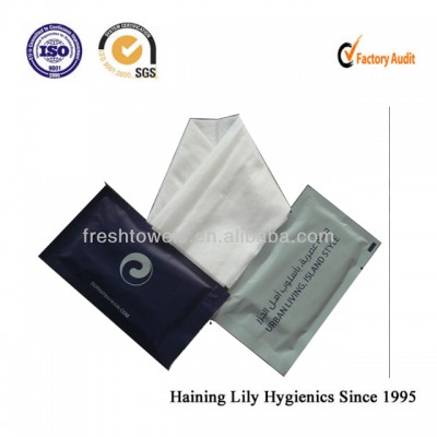 disposable Airline non-alcoholic wet towels/wipes single pack